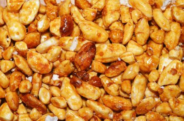  tatlı pirinç altında karamelize şeker attı