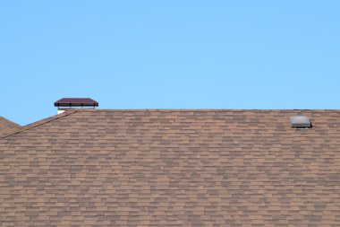 Bir çatıda Dekoratif metal kiremit
