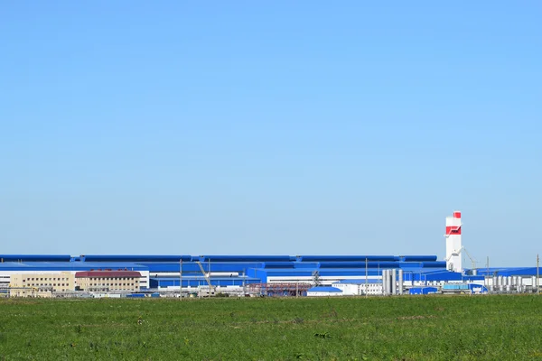 Grande usine de traitement de la ferraille — Photo