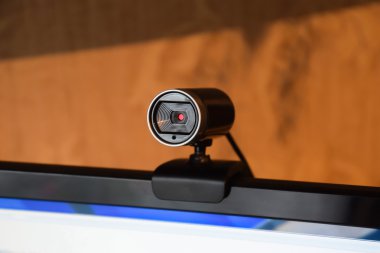 Monitöre bağlı web kameranız