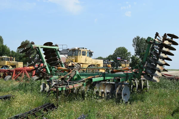 Disk Harrow Agricultural Machinery Processing Soil Field — Stock Photo, Image