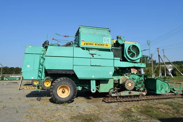 ロシア 2015 ポルタフカ村 収穫ドン 農業機械 — ストック写真