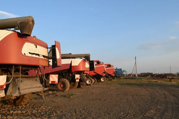 Russie Village Poltavskaya Septembre 2015 Combiner Les Pêcheurs Torum Machines — Photo