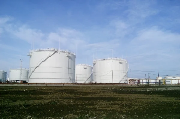 Tanques Almacenamiento Productos Petrolíferos Refinería Equipos —  Fotos de Stock