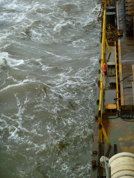 Перегляд Краю Корабельної Палуби Морські Хвилі Живильне Судно — стокове фото