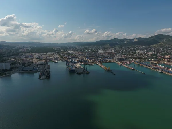 Puerto Marítimo Industrial Vista Superior Grúas Portuarias Buques Carga Barcazas — Foto de Stock