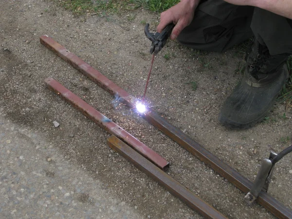 Lassen Van Stalen Vierkante Buis Elektrisch Lassen Het Gebruik Van — Stockfoto