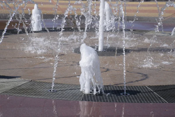 Splashes Fountain Park Beautiful Water Jet Emitted Fountain — Stock Photo, Image