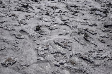 Kabuk tuz şifalı çamur kuru gölün dibinde. Tuz Gölü yüzeyi.