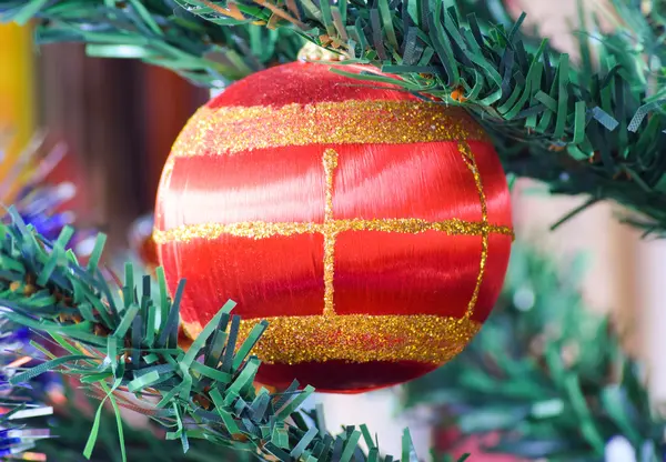 Glasperlen Zur Dekoration Des Weihnachtsbaums Lametta Kugeln Und Spielzeug Zieren — Stockfoto