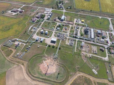 Aerophotographing istasyonu ayrılık ve dehidratasyon petrol ve 