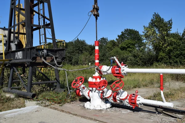 Petrol kuyusu — Stok fotoğraf