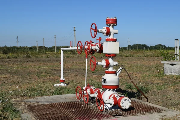 Oil well — Stock Photo, Image