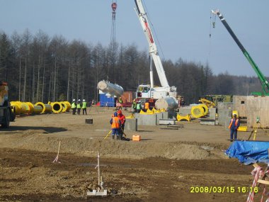 Rusya, Surgut, 11 Kasım 2008: Bir petrol ve doğal gaz boru hattı inşaatı. Endüstri/sanayii donatımı.