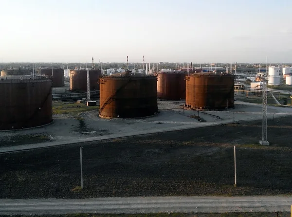 Serbatoio Acciaio Verticale Raffineria Petrolio Apparecchiature Raffinazione Del Petrolio Primario — Foto Stock