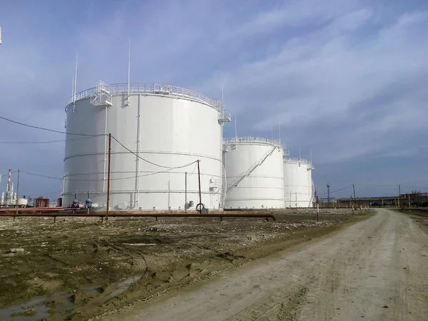 Lagringstankar För Petroleumprodukter Utrustning Raffinaderi — Stockfoto