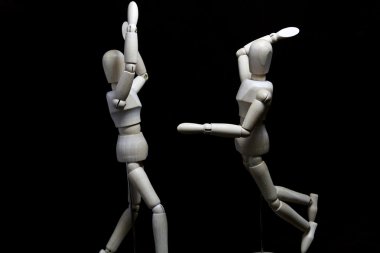 Bu robot bir insan gibi hareket ediyor