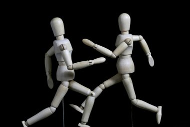 Bu robot bir insan gibi hareket ediyor