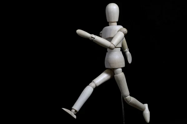 Bu robot bir insan gibi hareket ediyor