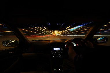 hareket bulanıklığı araç ve ışık