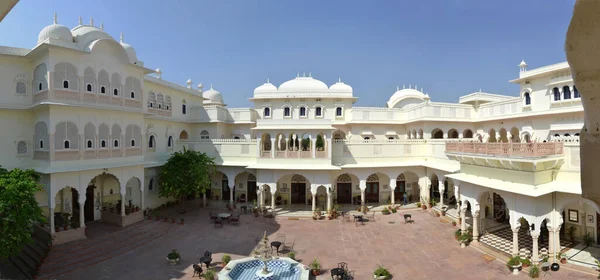 India White Airy Architecture Arches Fountain — Stock Photo, Image