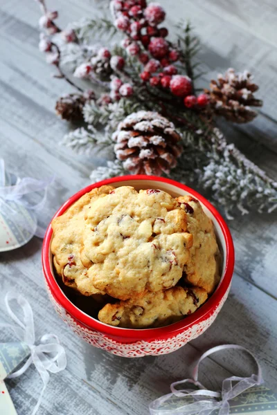 Galletas de Navidad caseras con arándanos secos y chocolate blanco —  Fotos de Stock
