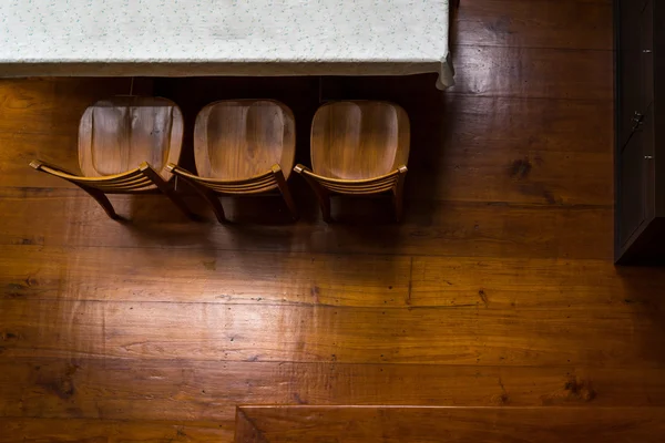 Empty room with parquet flooring — Stock Photo, Image