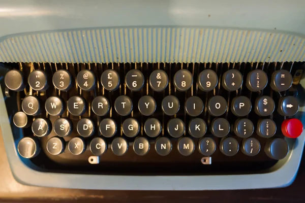 Máquina de escrever em inglês antigo — Fotografia de Stock
