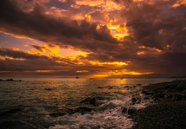 Яскравий Барвистий Захід Сонця Морі Після Грози Шторму — стокове фото