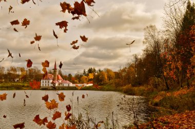 Sonbahar ve St. Petersburg mimarisinde