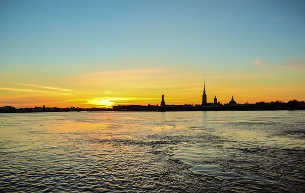 川や運河、サンクトペテルブルクの — ストック写真