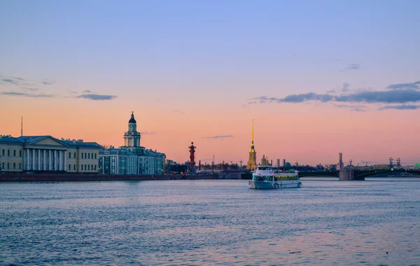 As vistas de São Petersburgo Fotografias De Stock Royalty-Free