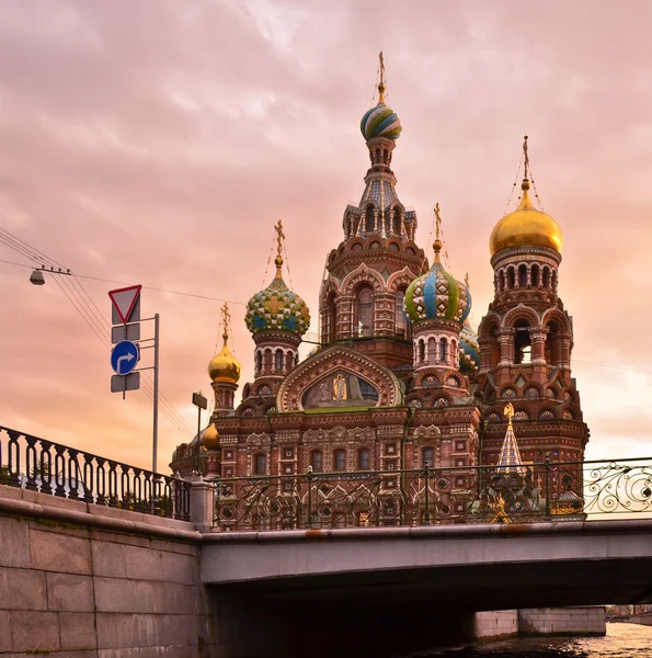 Kerk van de Verlosser op het bloed, st. petersburg — Stockfoto