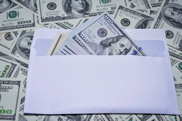 Zarfın içinde dolar