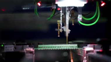 Çip üretimi. Transistör ve bileşenlerin kurulumu.