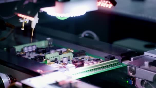 Produzione di circuiti elettronici — Video Stock