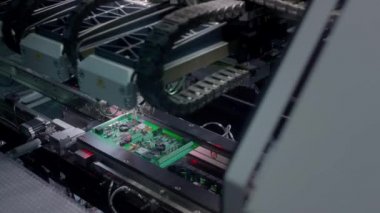 Dördüncü sanayi devrimi. Elektronik devre kartı üretimi