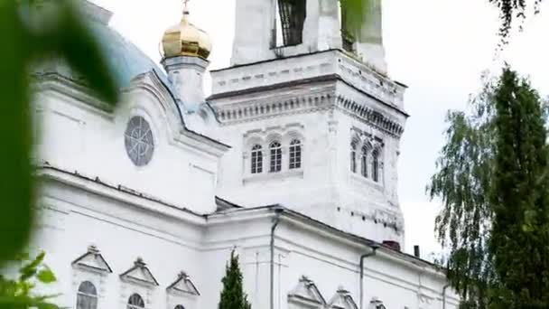 Russische christelijk tempel of kerk. — Stockvideo