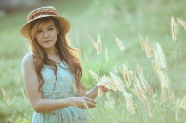 Vintage tarzı giyinme model