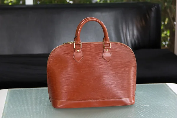 Female luxury personal fashion bag