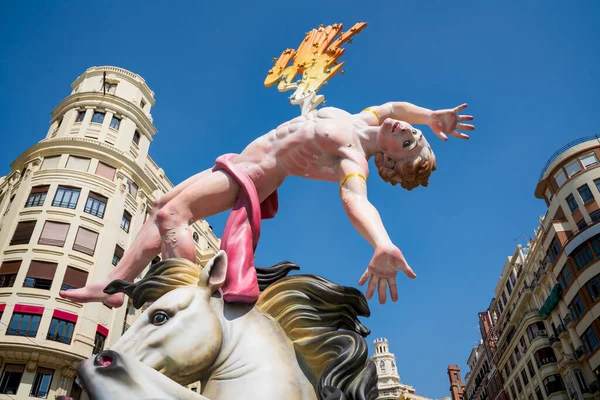 Valencia Spagna Settembre 2021 Statuetta Fallas Degli Uomini Caduti Colpiti — Foto Stock