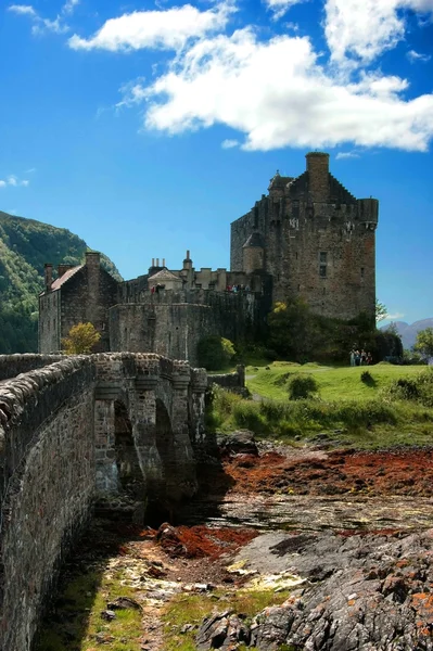 Pont du château de Donan Eilean — Photo