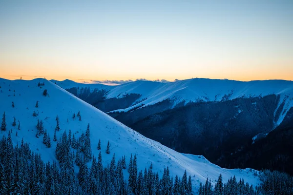 Increíble Paisaje Invierno Atardecer Montaña Gran Altitud Día Frío — Foto de Stock