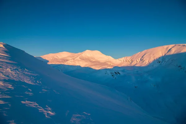 Increíble Paisaje Invierno Atardecer Montaña Gran Altitud Día Frío — Foto de Stock