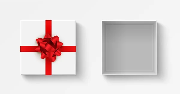 Вид сверху на открытую коробку подарка. Праздничный квадратный ящик с красным бантом. Векторное реалистичное украшение дня рождения — стоковый вектор
