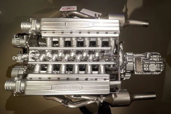 1990 Lamborghini Diablo Motor V12 Retro Serisi