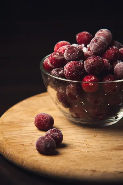frutas de cerezas frescas con yogurt