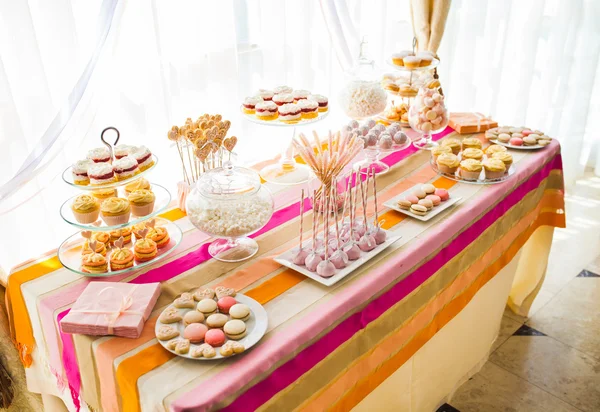 Decoração da barra de doces do casamento — Fotografia de Stock