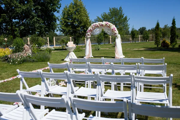 Wedding ceremony decoration — Stock Photo, Image
