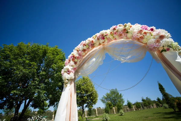 Wedding ceremony decoration — Stock Photo, Image